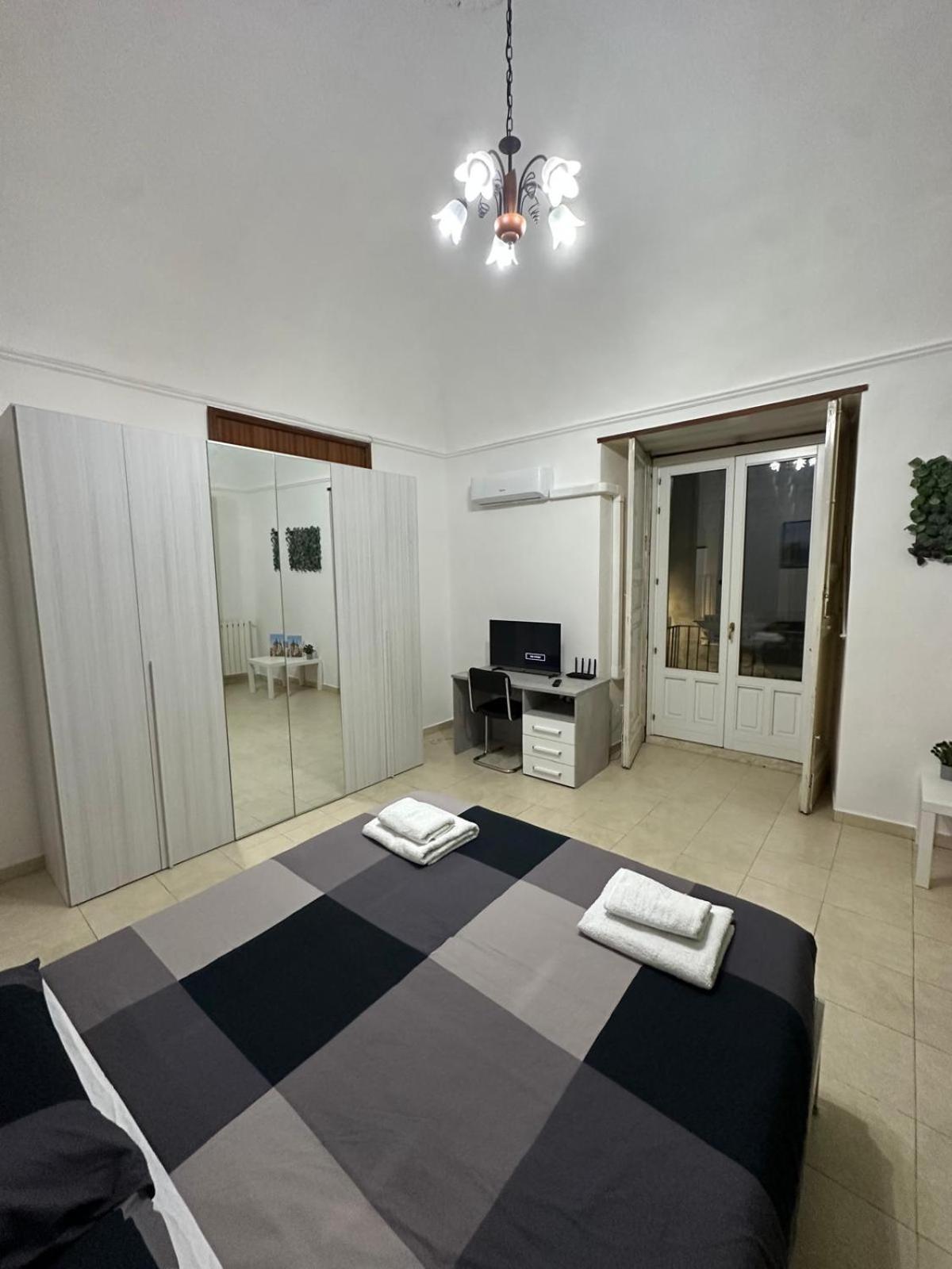 Hotel Agata House Catania Exterior foto